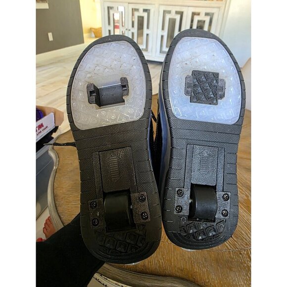 Big Kids Black Ainvlenan Light-Up Roller Sneakers Skates, EU Size 35, US 4.5 - Picture 14 of 16